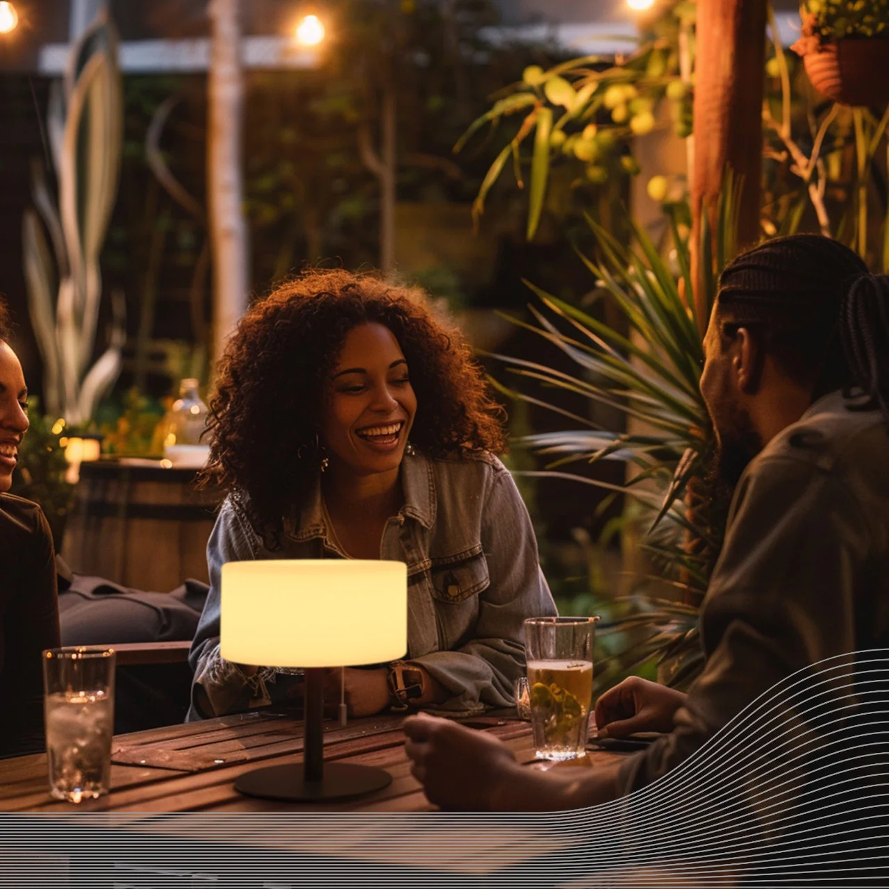 Calex Cascia Outdoor Table Lamp - Rechargeable - White - Image 3