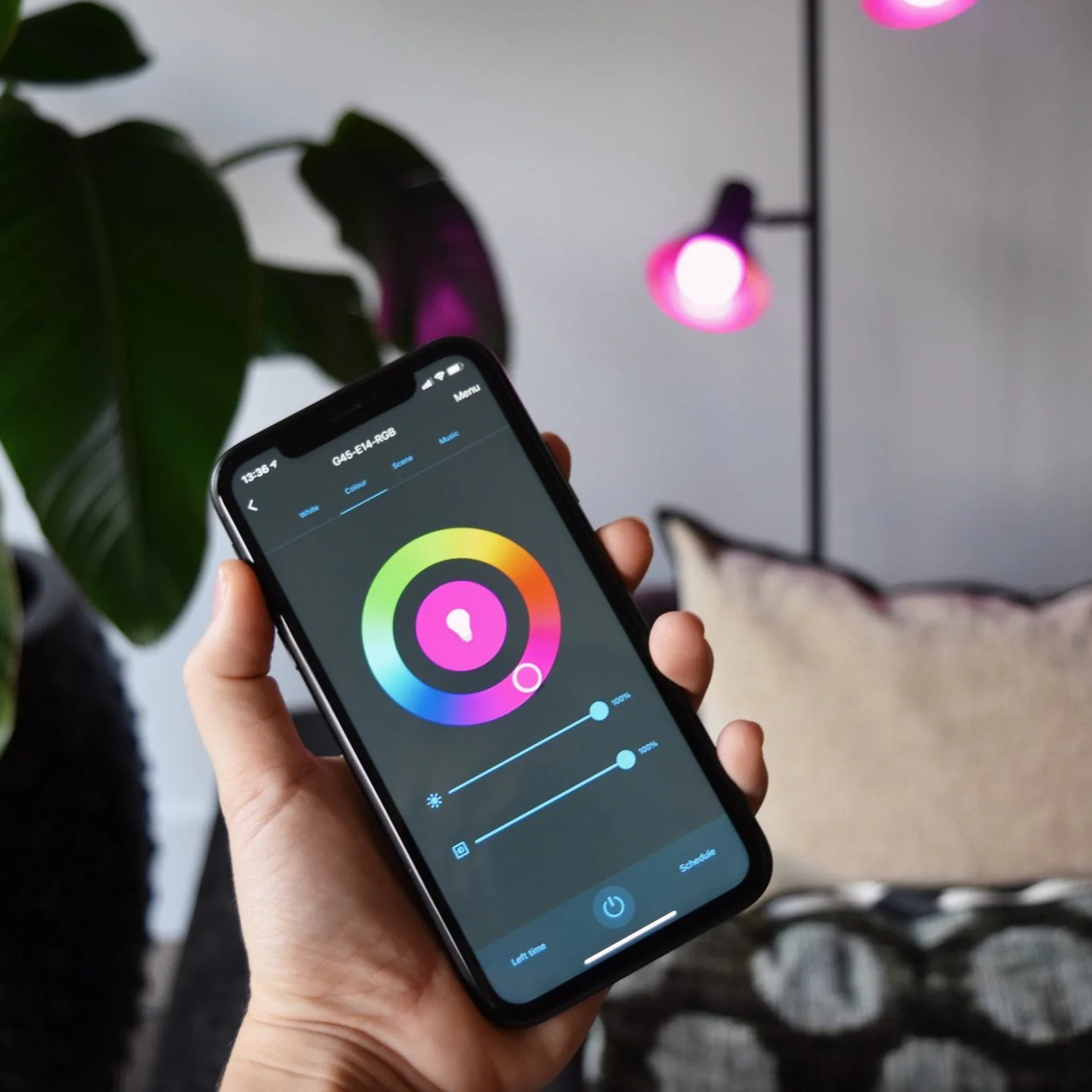 Calex Smart LED Bulb - E14 - B35 - RGB + CCT - Image 3